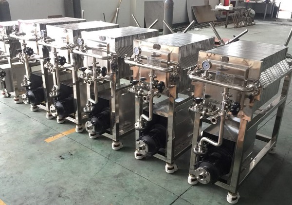 黑龍江某藥廠與寧波南泉合作20多臺1型4平方板框過濾器